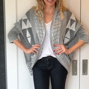 Boho chic black and white knit